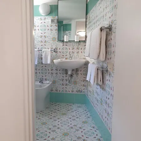 Casa Della Frutta * 아나카프리